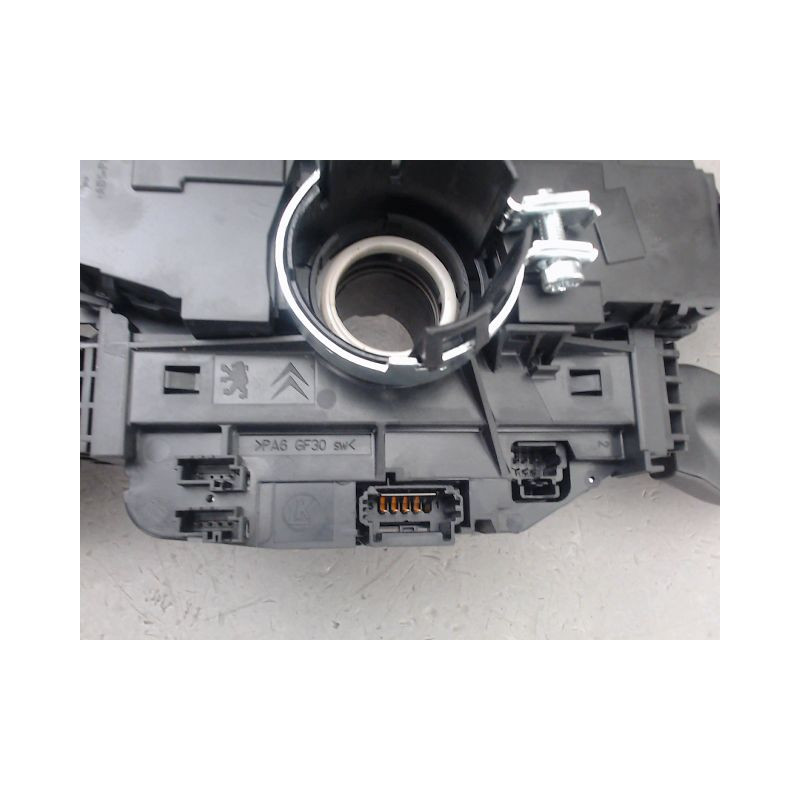 BLOC COMMODOS PEUGEOT 3008