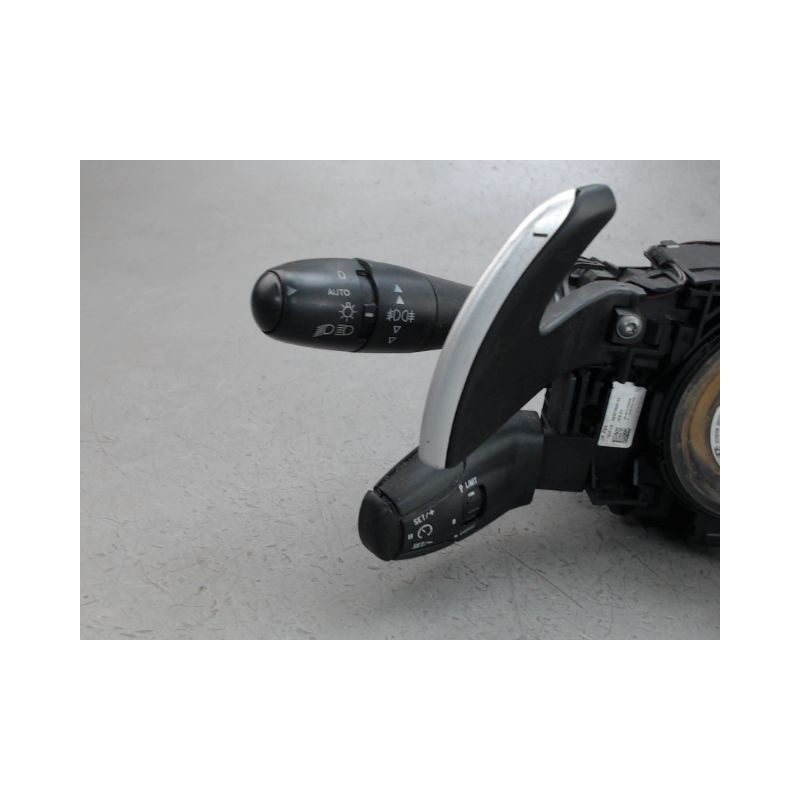 BLOC COMMODOS PEUGEOT 5008