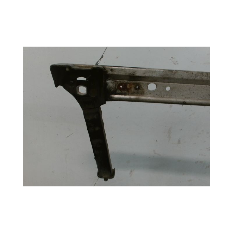 TRAVERSE INFERIEURE ARMATURE AVANT RENAULT MEGANE