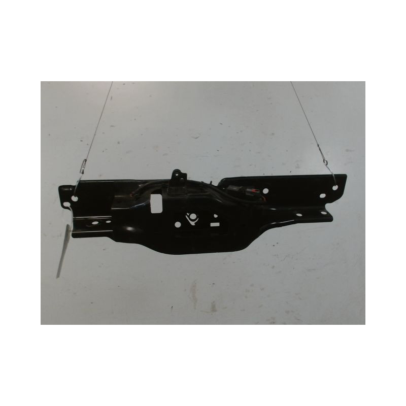 TRAVERSE SUPERIEURE ARMATURE AVANT OPEL CORSA