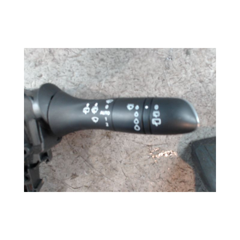 BLOC COMMODOS RENAULT ESPACE 2009-
