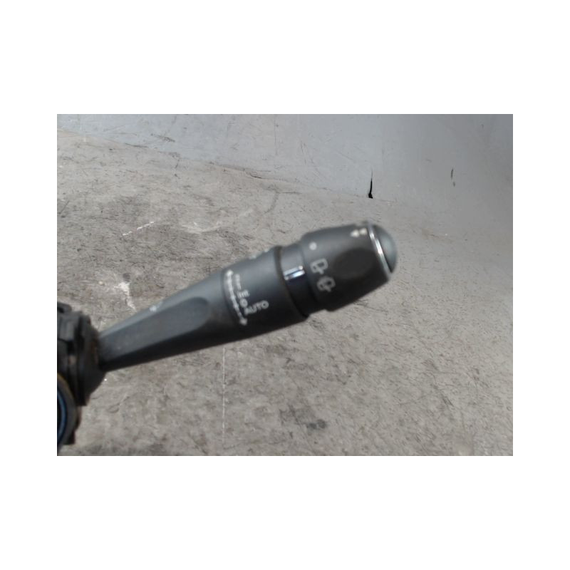 BLOC COMMODOS CITROEN C4 2010-