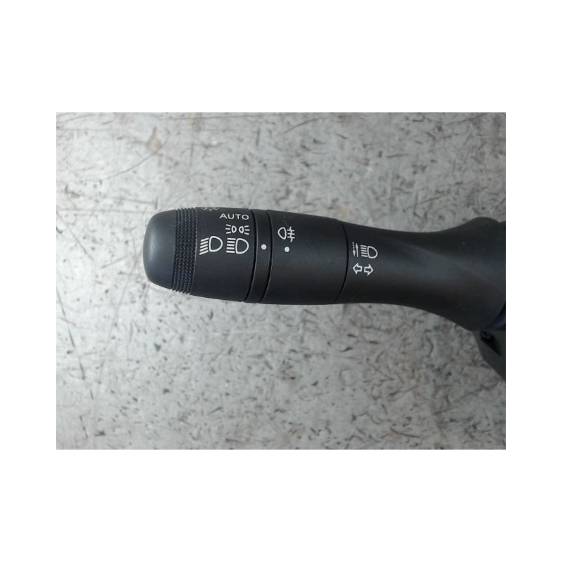 BLOC COMMODOS DACIA SANDERO 2008-