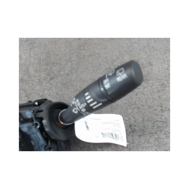 BLOC COMMODOS OPEL CORSA 2010-