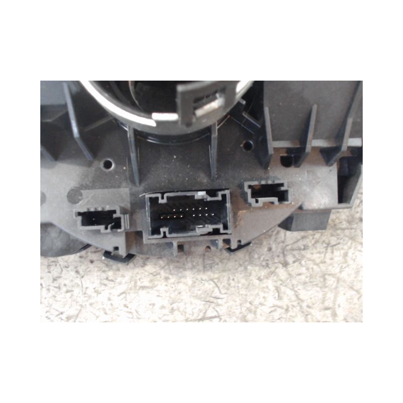 BLOC COMMODOS OPEL CORSA 2010-