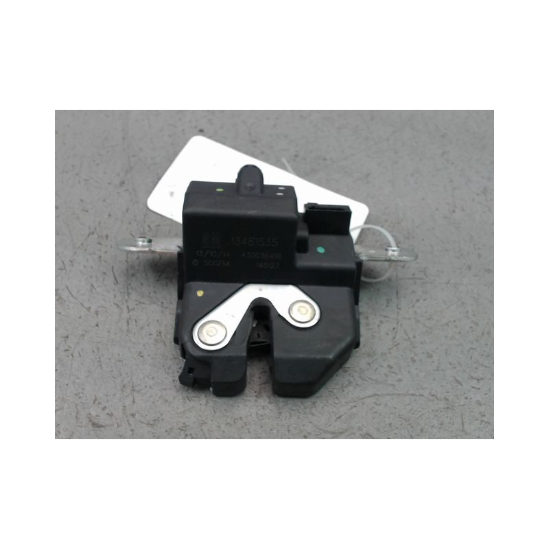 SERRURE HAYON  OPEL CORSA IV Phase 2 (D) 2011-2015