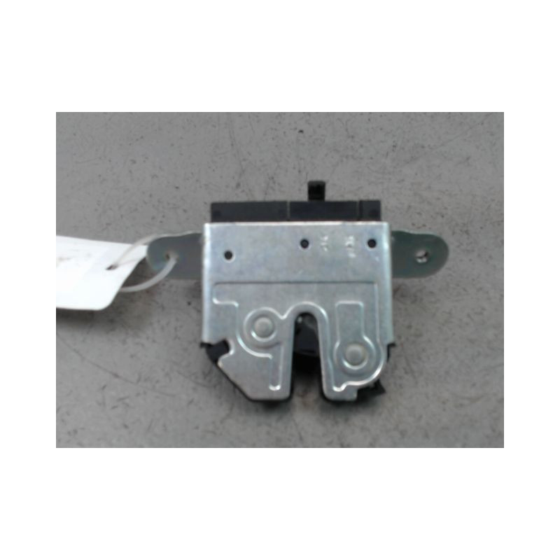 SERRURE HAYON  OPEL CORSA IV Phase 2 (D) 2011-2015