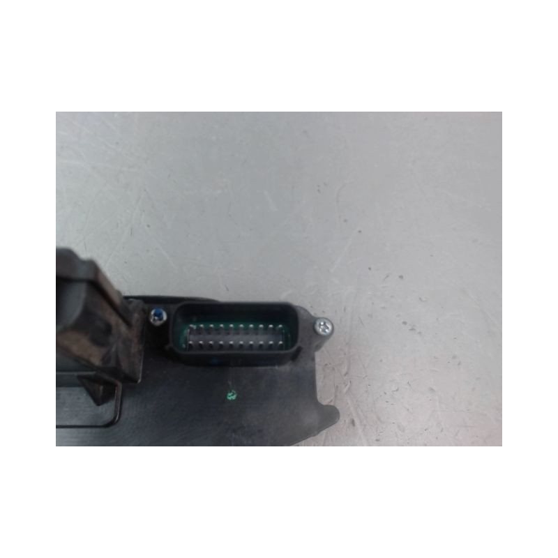 SYSTEME CONDAMNATION AVANT GAUCHE FIAT 500 II Phase 1 2007-...