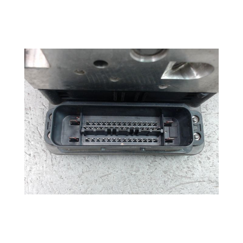 UNITE HYDRAULIQUE ABS AUDI S7