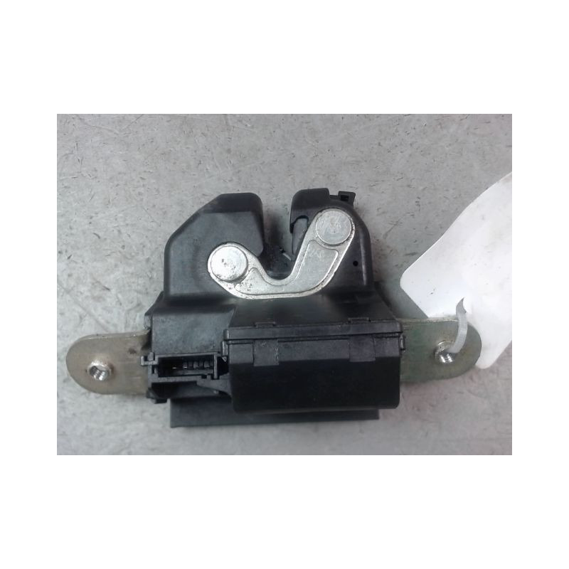 SERRURE HAYON  FIAT 500 II Phase 1 2007-...