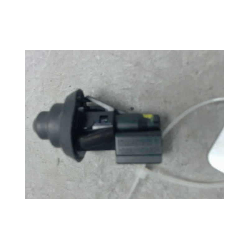 CONTACTEUR PORTE AVANT GAUCHE DACIA DUSTER