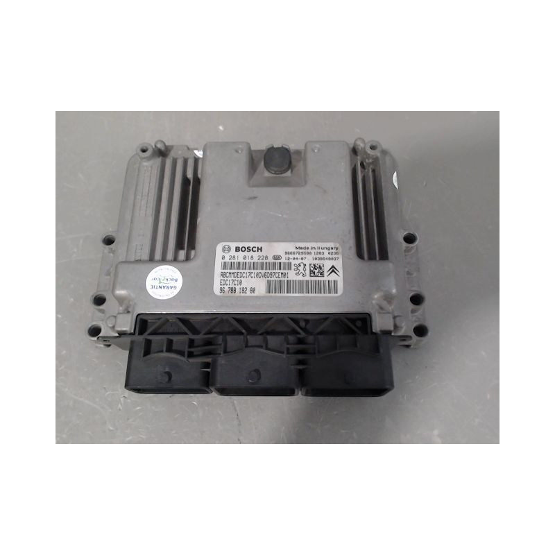 CALCULATEUR MOTEUR PEUGEOT 308