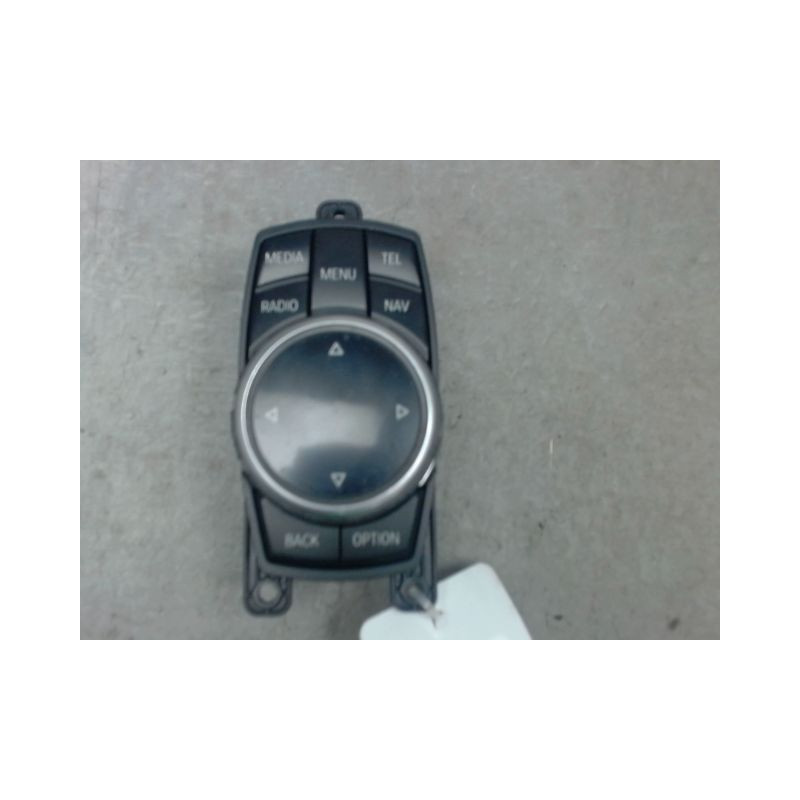 COMMANDE GPS BMW SERIE 3
