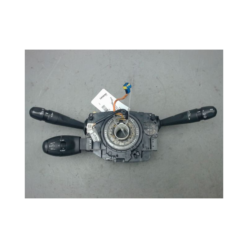 BLOC COMMODOS PEUGEOT 208