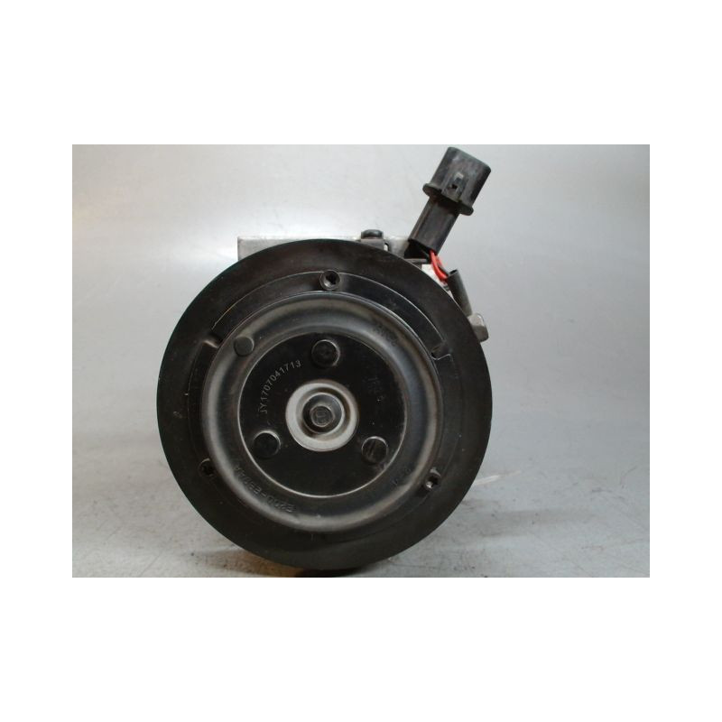 COMPRESSEUR AIR CONDITIONNE HYUNDAI I20
