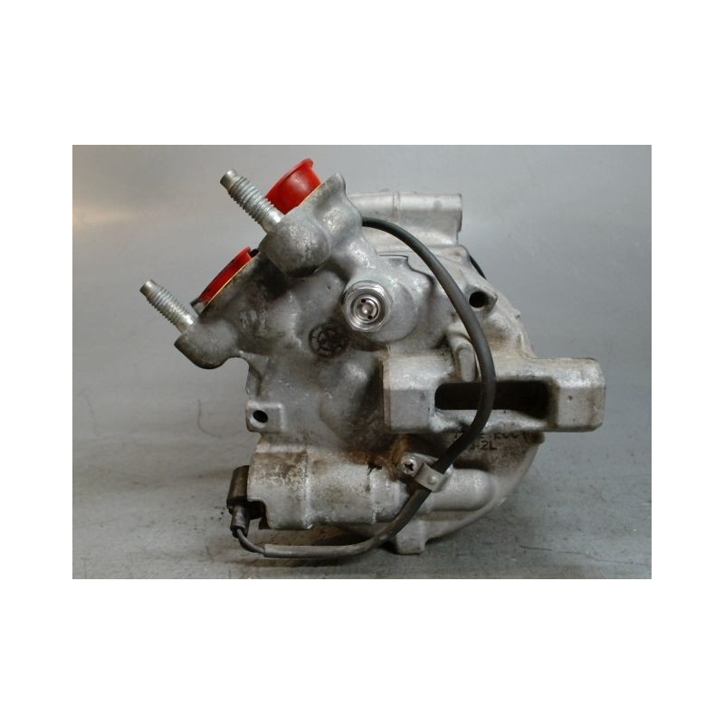 COMPRESSEUR AIR CONDITIONNE VOLVO V40