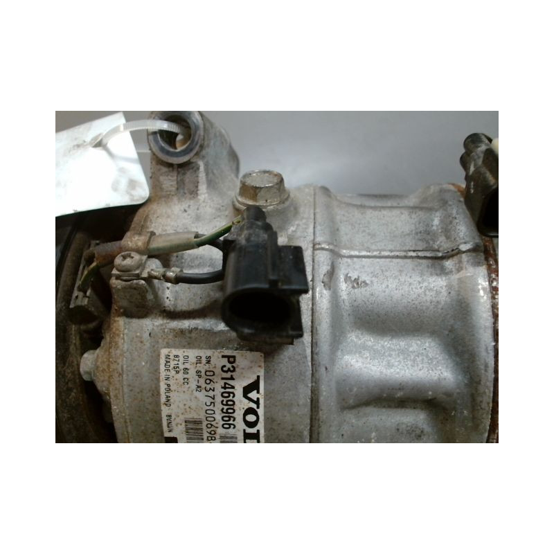 COMPRESSEUR AIR CONDITIONNE VOLVO V40