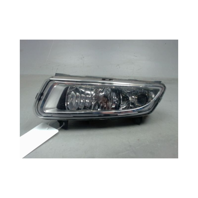 PHARE ANTIBROUILLARD AVANT GAUCHE VOLKSWAGEN POLO 2009-