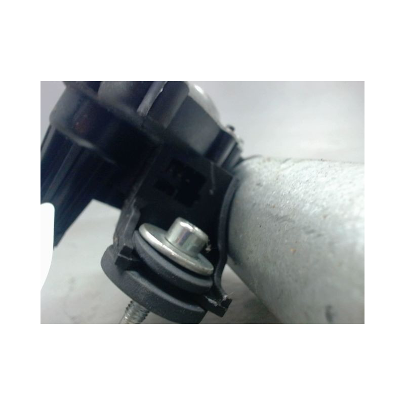 MECANISME ESSUIE-GLACE ARRIERE FORD KA 2008-