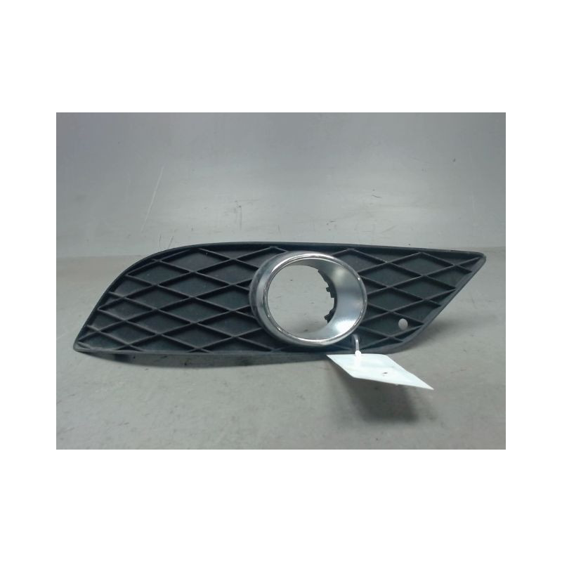 SPOILER AVANT GAUCHE MERCEDES CLASSE B 2008-