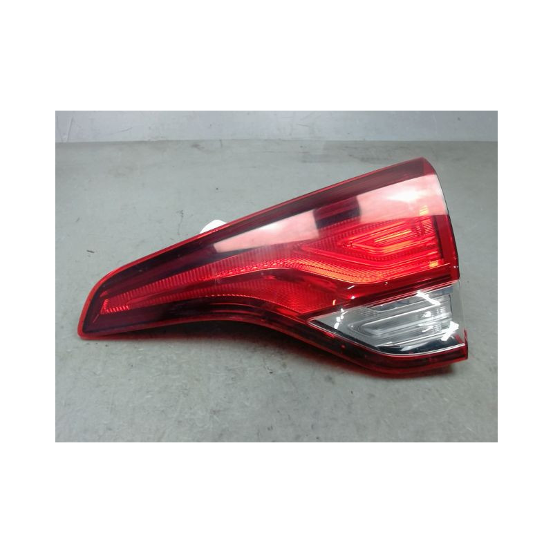 FEU ARRIERE INTERIEUR DROIT RENAULT SCENIC