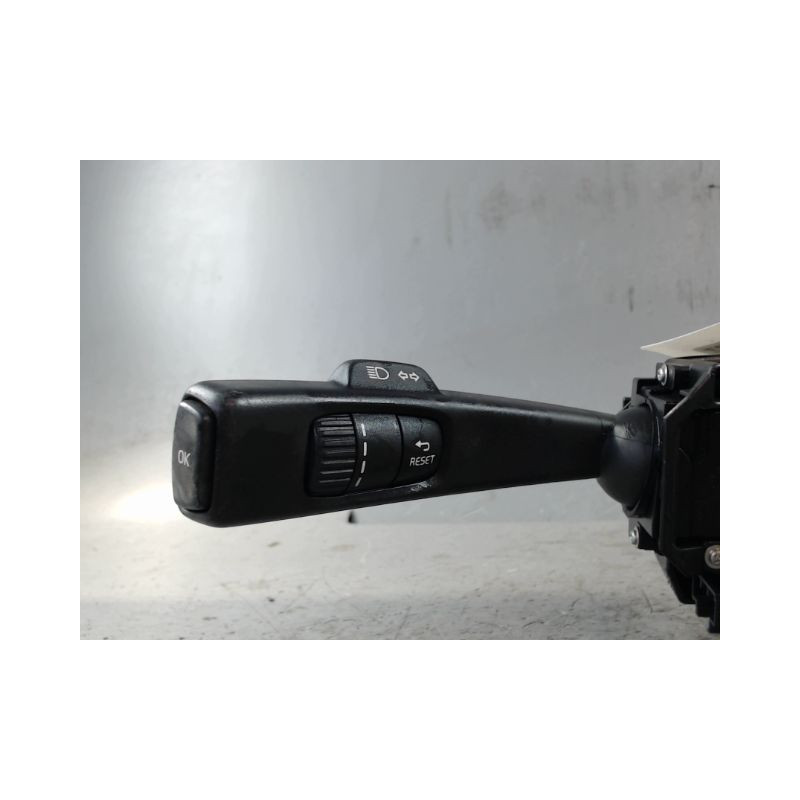 BLOC COMMODOS VOLVO V60