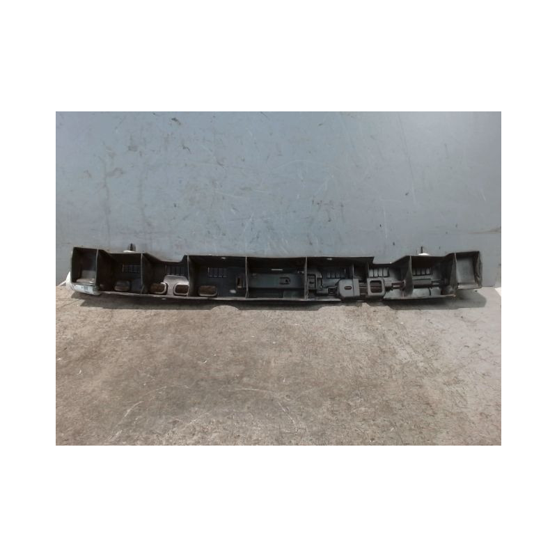SUPPORT CENTRAL PARE-CHOC ARRIERE  RENAULT CAPTUR