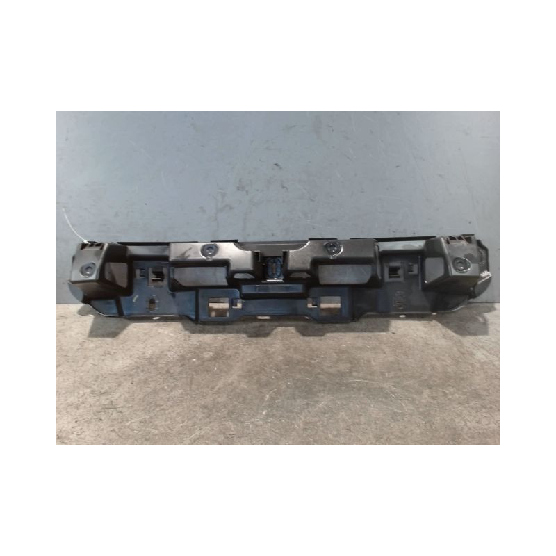 SUPPORT CENTRAL PARE-CHOC ARRIERE  CITROEN C3 2009-