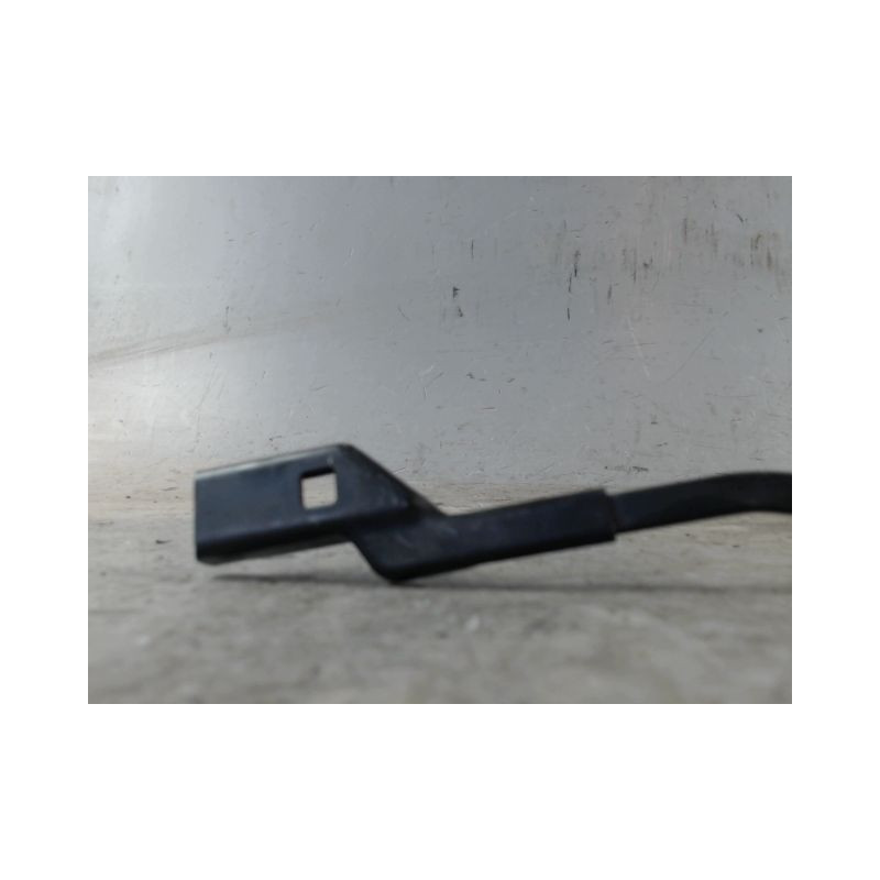 BRAS ESSUIE-GLACE AVANT GAUCHE FIAT 500 2007-