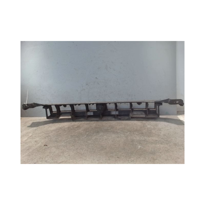 SUPPORT CENTRAL PARE-CHOC ARRIERE  PEUGEOT 207 3P
