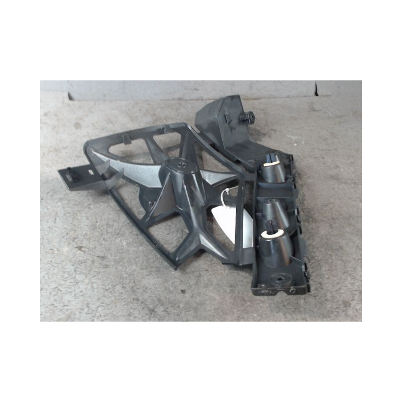 SUPPORT PARE-CHOC ARG RENAULT SCENIC III 2009-