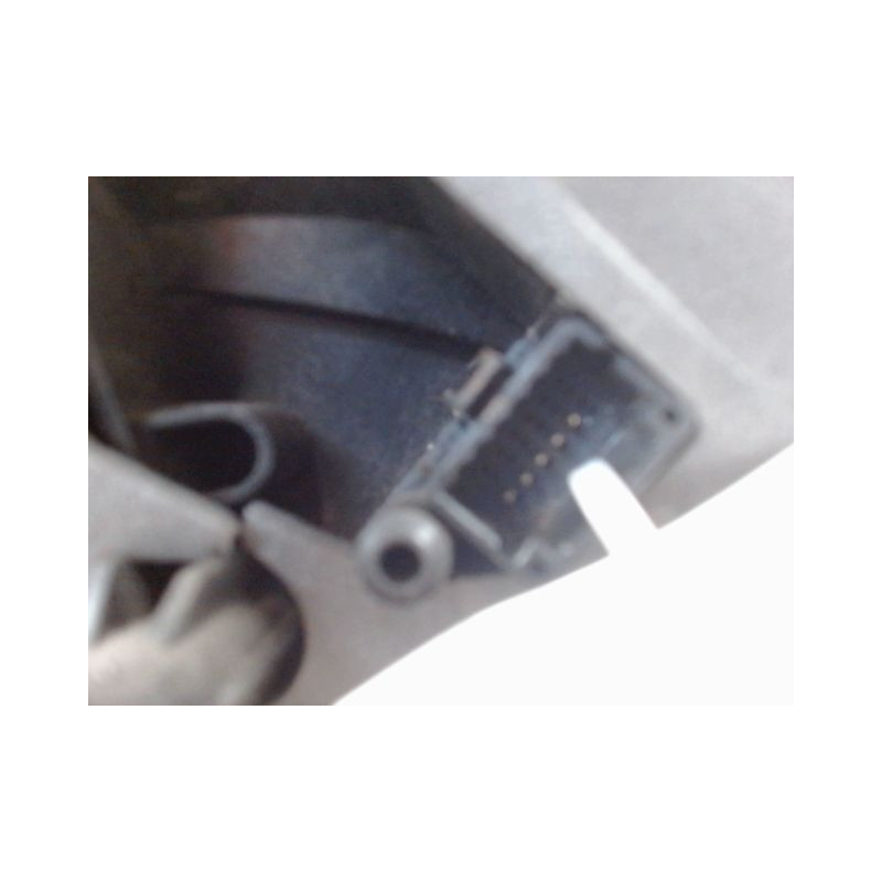 RETROVISEUR EXTERIEUR ELECTRIQUE GAUCHE RENAULT CLIO III 2007-