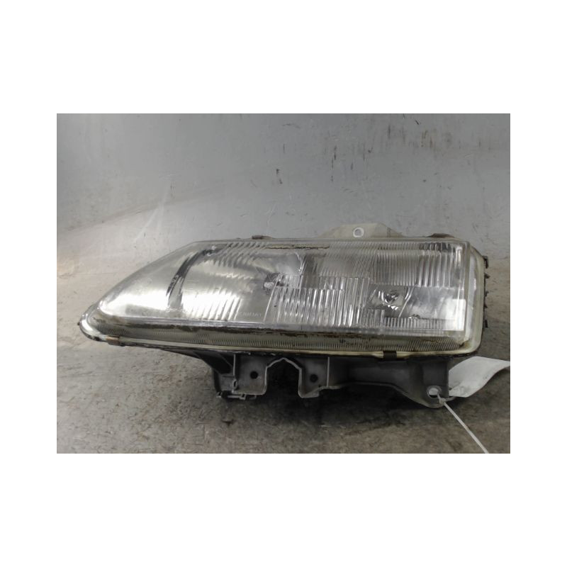 PHARE GAUCHE RENAULT LAGUNA -98
