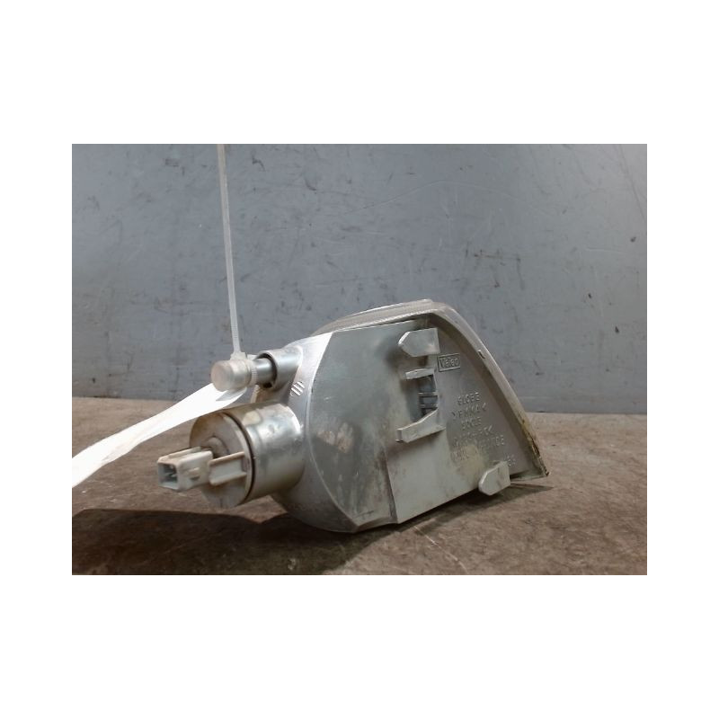 CLIGNOTANT GAUCHE CITROEN SAXO -99