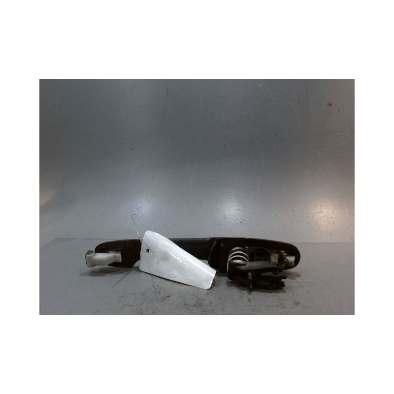 POIGNEE EXTERIEURE PORTE COULISSANTE GAUCHE MERCEDES VITO