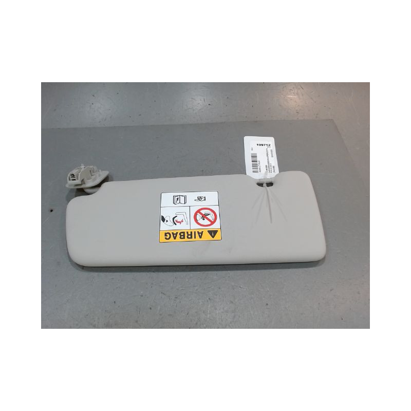 PARE-SOLEIL D RENAULT CLIO