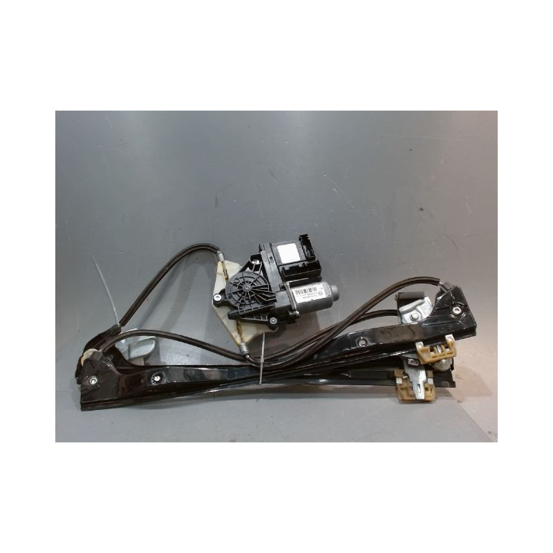 MECANISME+MOTEUR LEVE-GLACE AVANT DROIT VOLKSWAGEN TOURAN