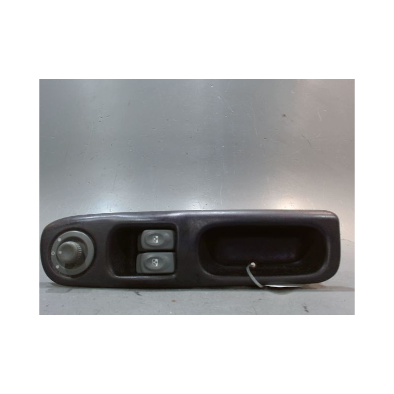 COMMANDE LEVE-GLACE PORTE AVG RENAULT TWINGO