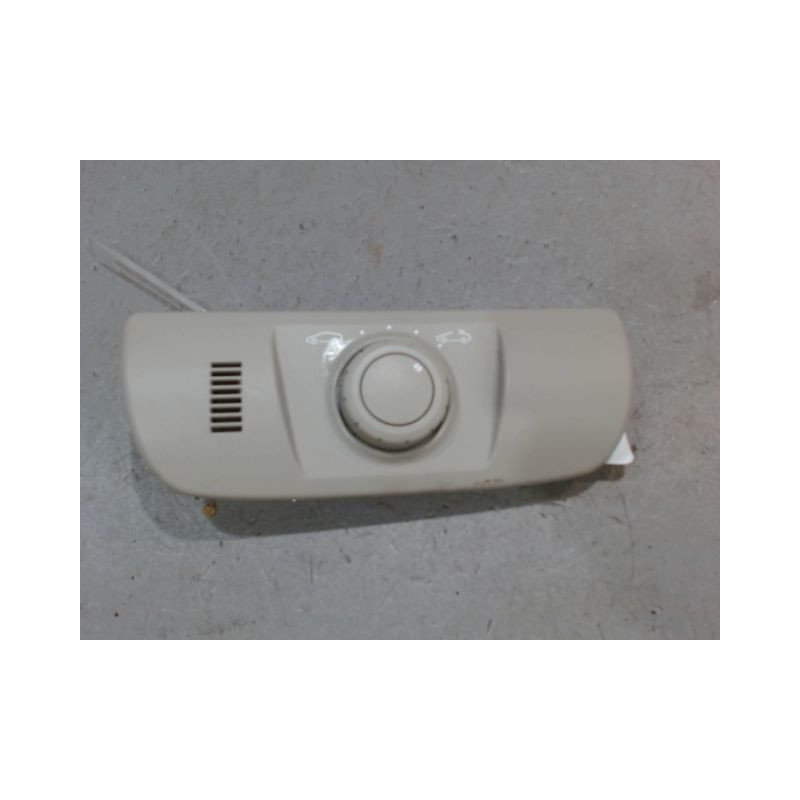 BOUTON COMMANDE TOIT OUVRANT RENAULT MEGANE III