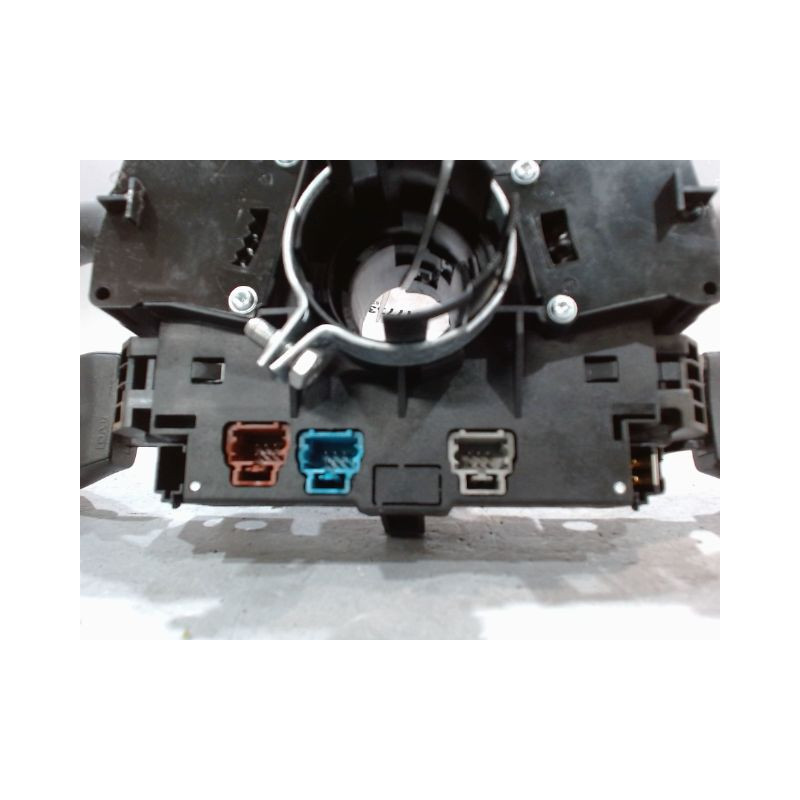 BLOC COMMODOS PEUGEOT 207