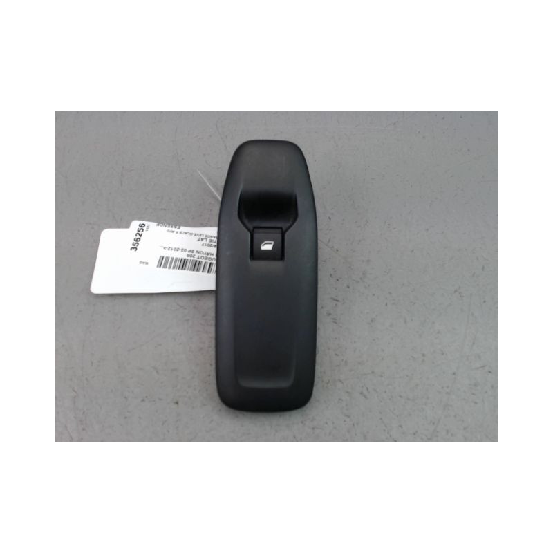 COMMANDE LEVE-GLACE PORTE AVD PEUGEOT 208 2012-...
