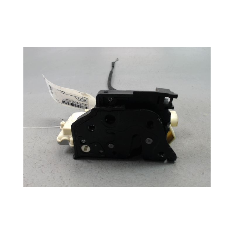 SYSTEME CONDAMNATION AVANT DROIT VOLKSWAGEN PASSAT SW 2005-