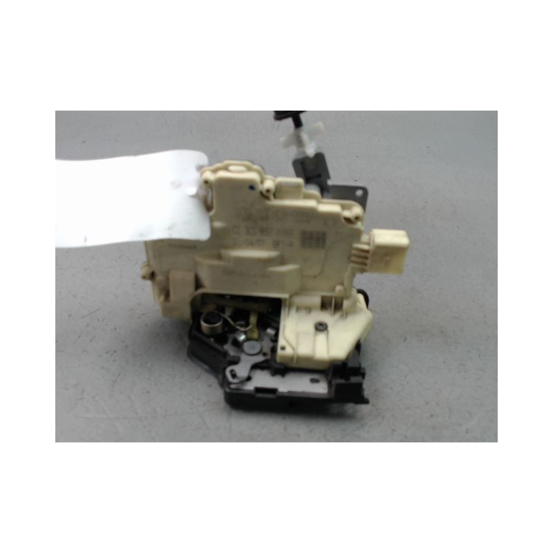 SYSTEME CONDAMNATION AVANT DROIT VOLKSWAGEN PASSAT SW 2005-