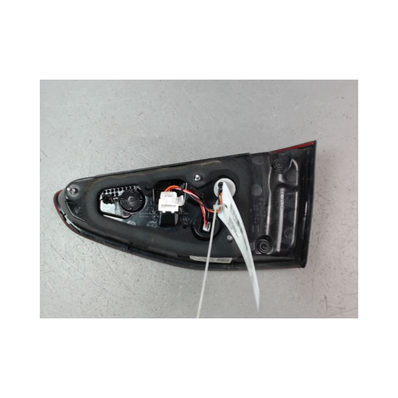 FEU ARRIERE INTERIEUR GAUCHE KIA CEED