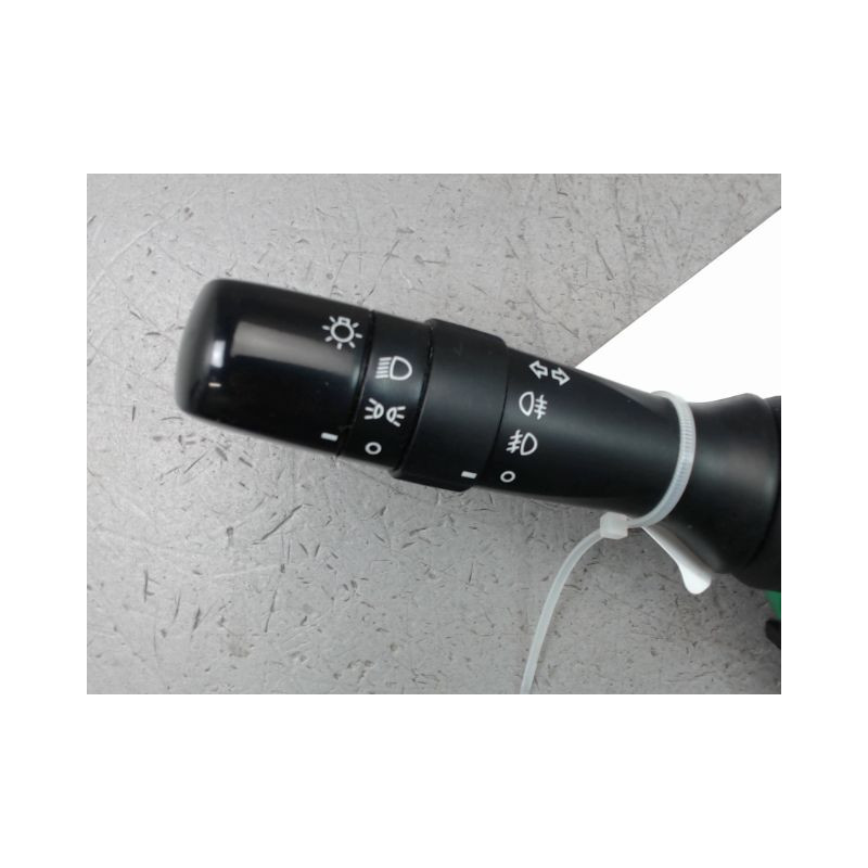 COMMANDE ECLAIRAGE PEUGEOT 108