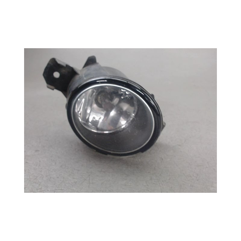 PHARE ANTIBROUILLARD AVANT DROIT RENAULT CLIO