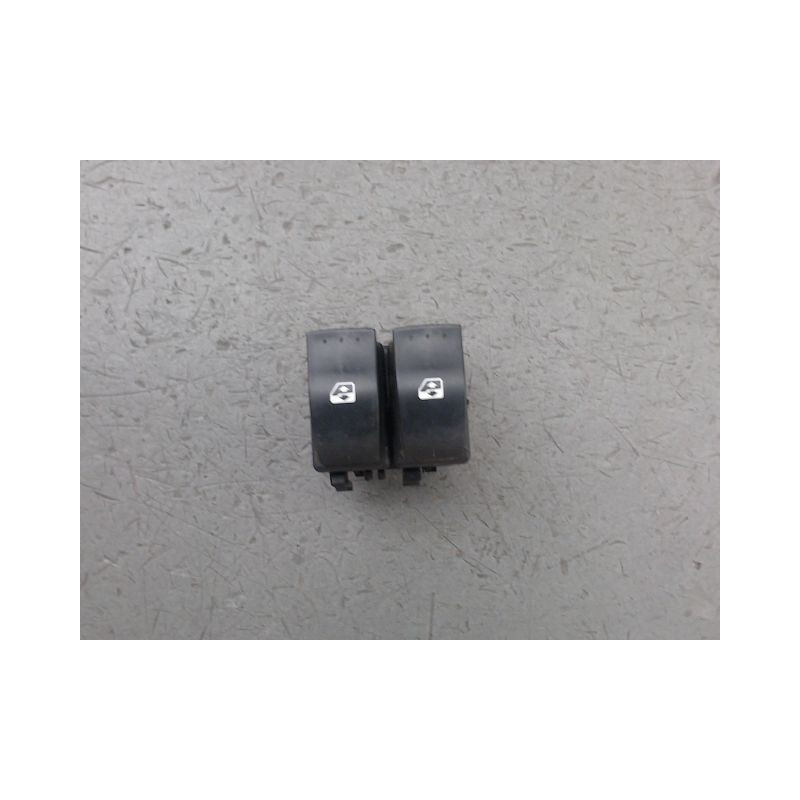 COMMANDE LEVE-GLACE PORTE AVG RENAULT CLIO