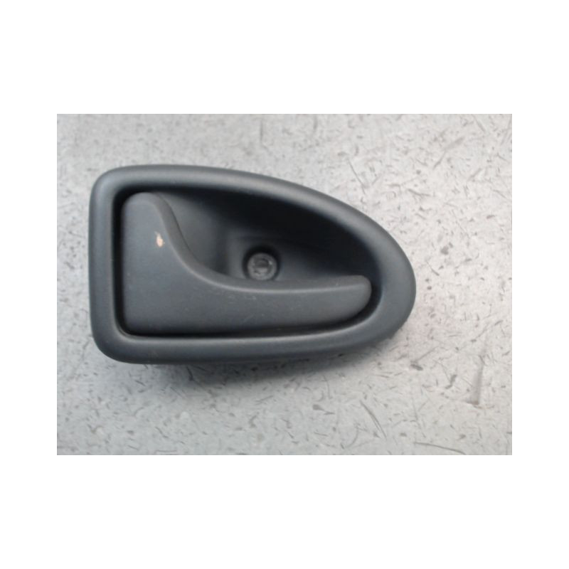 POIGNEE INTERIEURE PORTE AVANT GAUCHE RENAULT CLIO