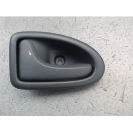 POIGNEE INTERIEURE PORTE AVANT GAUCHE RENAULT CLIO