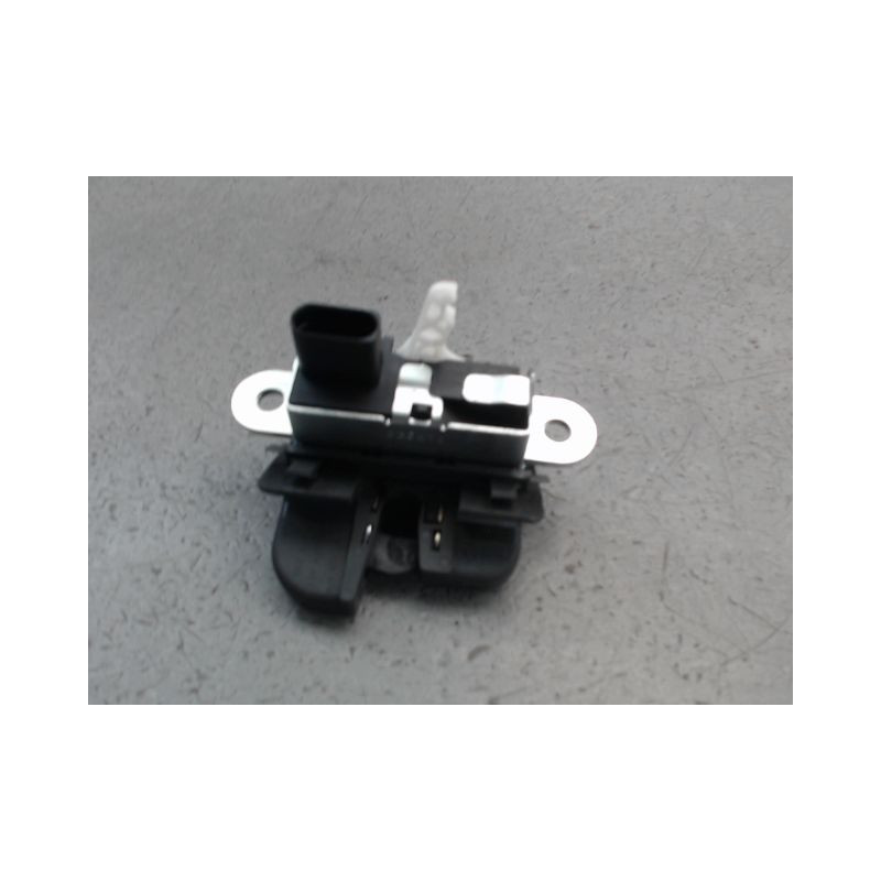 SERRURE HAYON  SEAT IBIZA